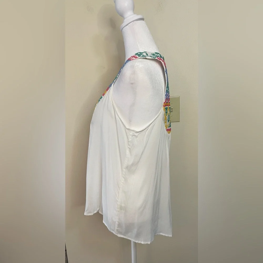 Lovestitch Women’s Bohemian Embroidery Tank Top V- Neck Size Medium. NWT - Picture 9 of 17